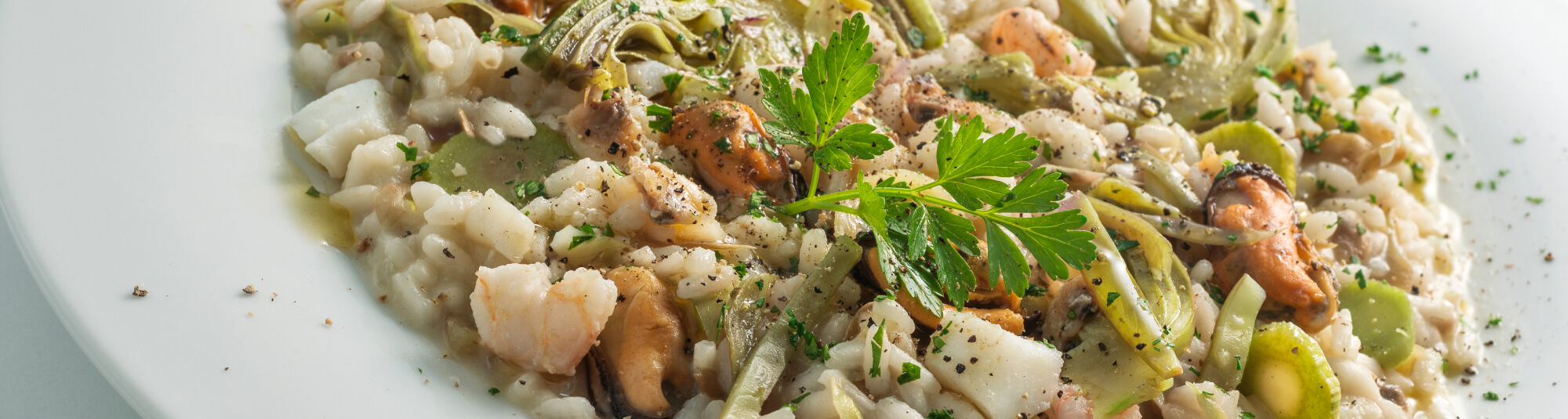 Arroz gambas alcachofas