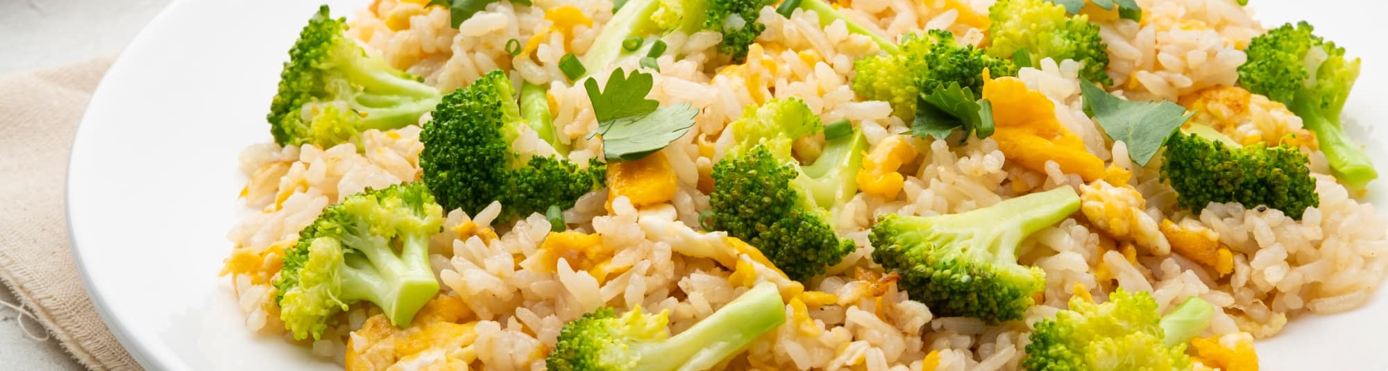 Brocoli con Arroz y Huevo