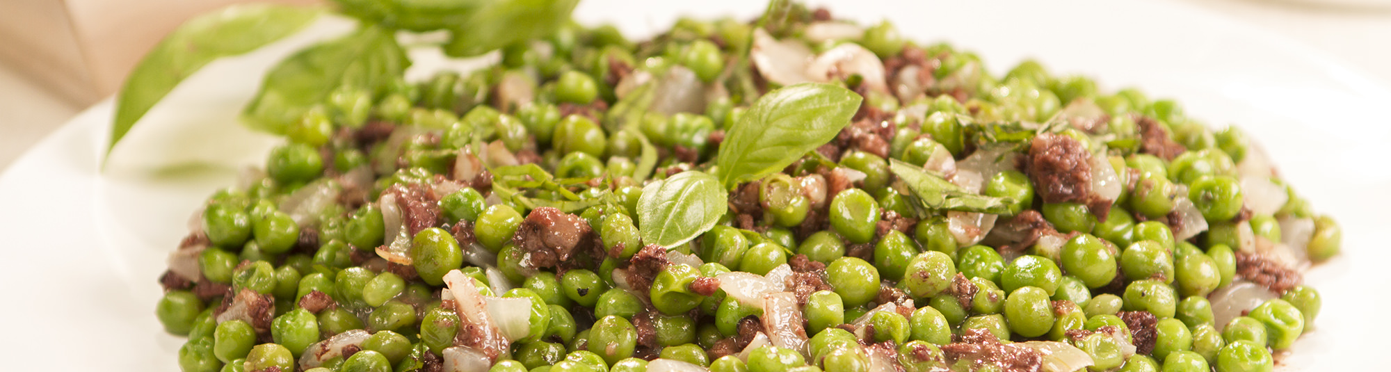 Guisantes con butifarra negra Findus 1024 x 274