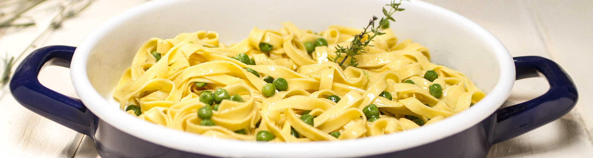 Pasta tagliatelle con guisantes Findus 1024 x 274